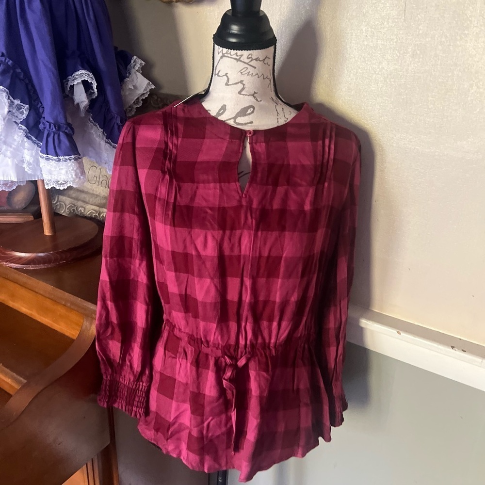 ❤️ Lee Blouse Shirt Pullover
Keyhole Women's S Mokara
Long Sleeve Top NEW